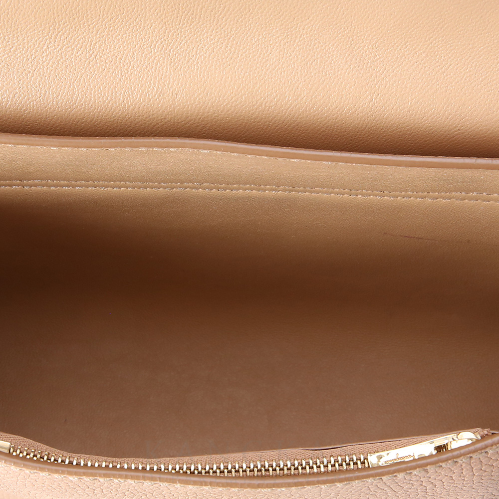FERRAGAMO(USED)페레가모 간치니 로고 플랩 크로스백